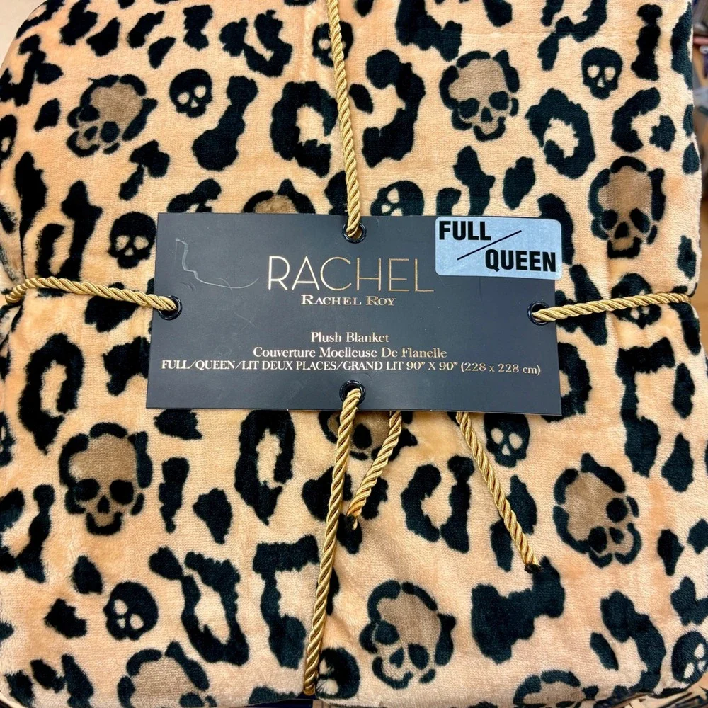 Rachel Roy Halloween Plush Blanket Full Queen Leopard Skull Print Tan Black